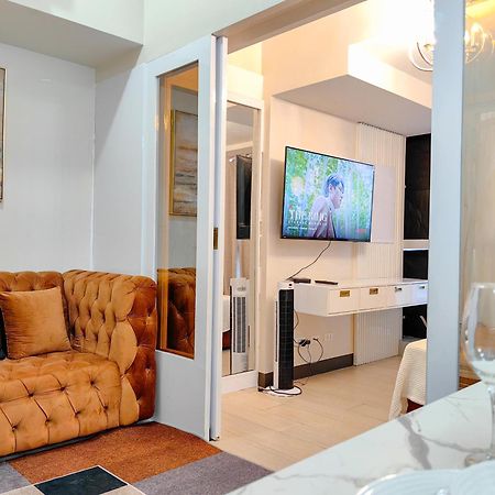 Modern 1Br In Uptown Bgc Aparthotel Taguig Bagian luar foto