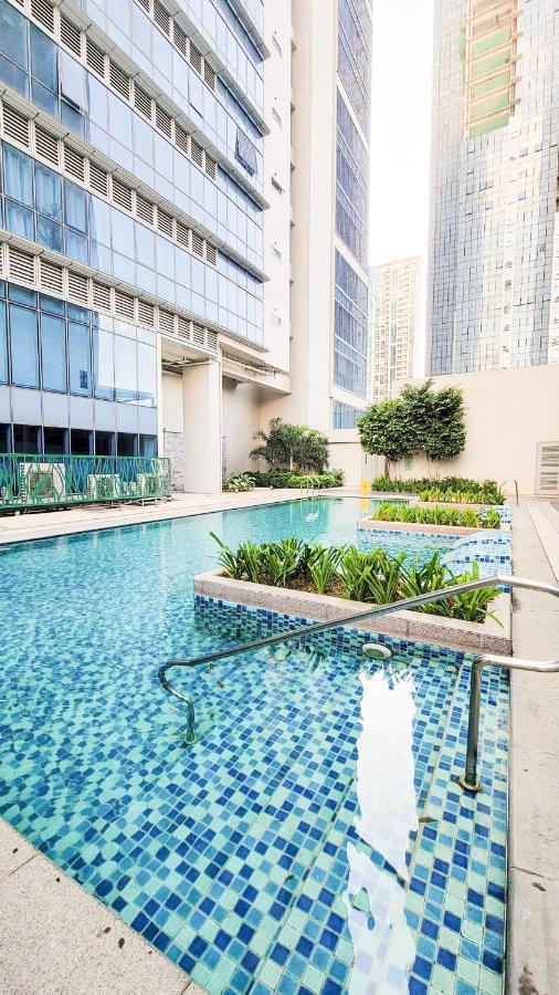 Modern 1Br In Uptown Bgc Aparthotel Taguig Bagian luar foto