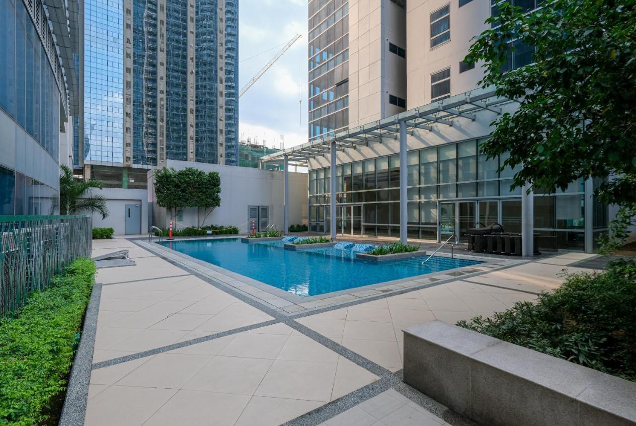 Modern 1Br In Uptown Bgc Aparthotel Taguig Bagian luar foto