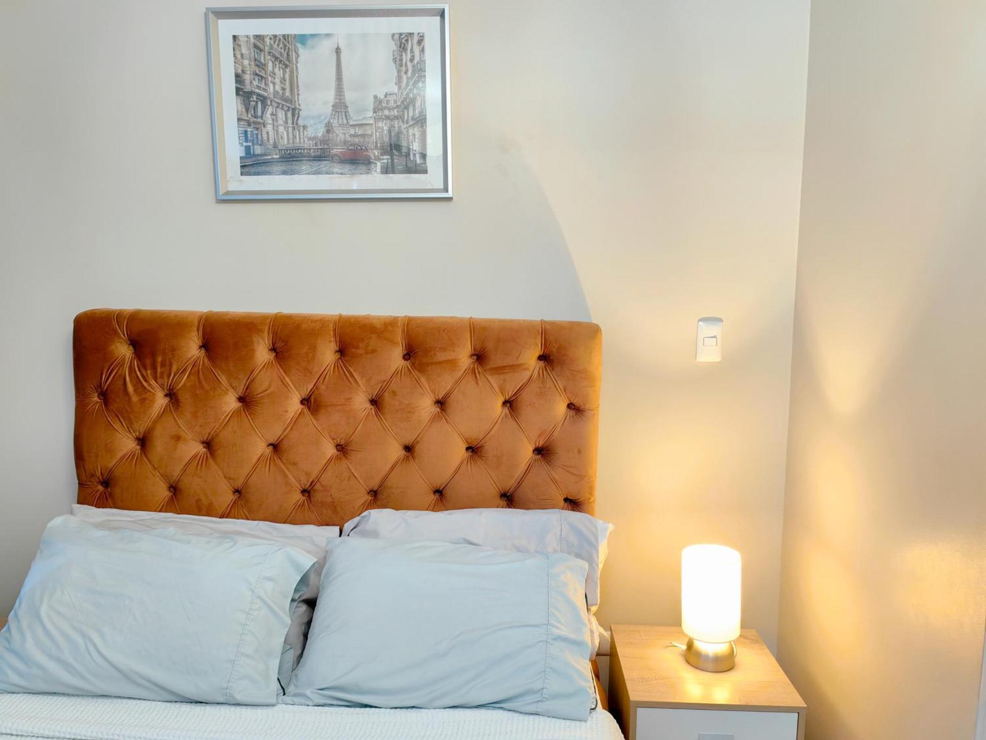 Modern 1Br In Uptown Bgc Aparthotel Taguig Bagian luar foto